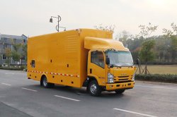 五十鈴150KW應(yīng)急電源車(chē)